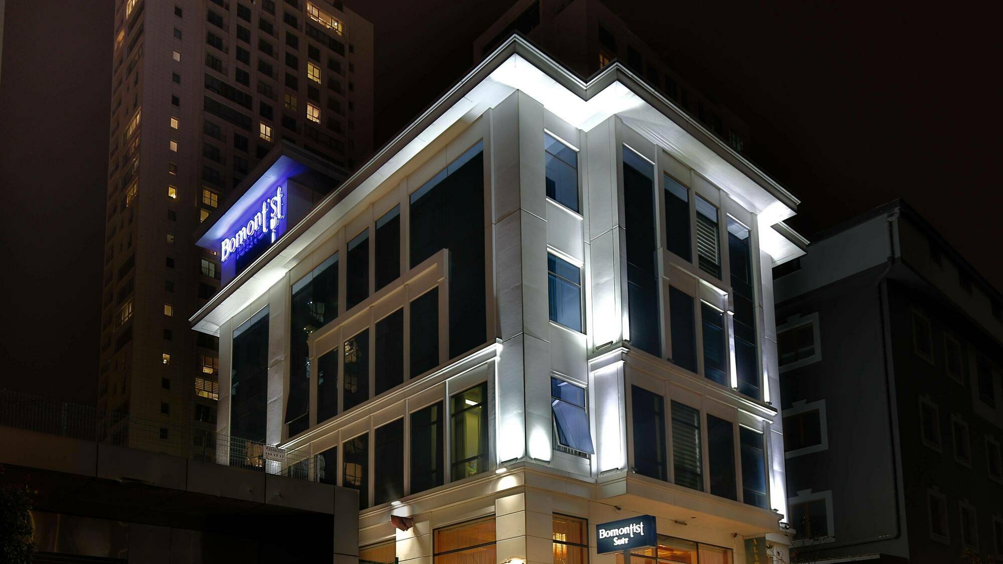 Discovery Hotel Istanbul Exterior photo