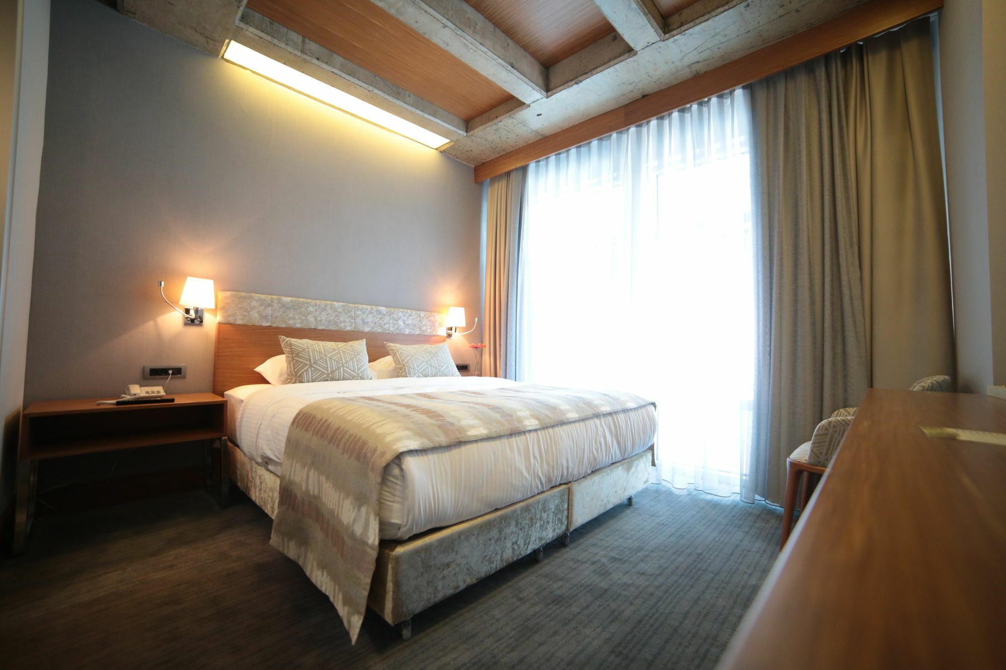Discovery Hotel Istanbul Exterior photo