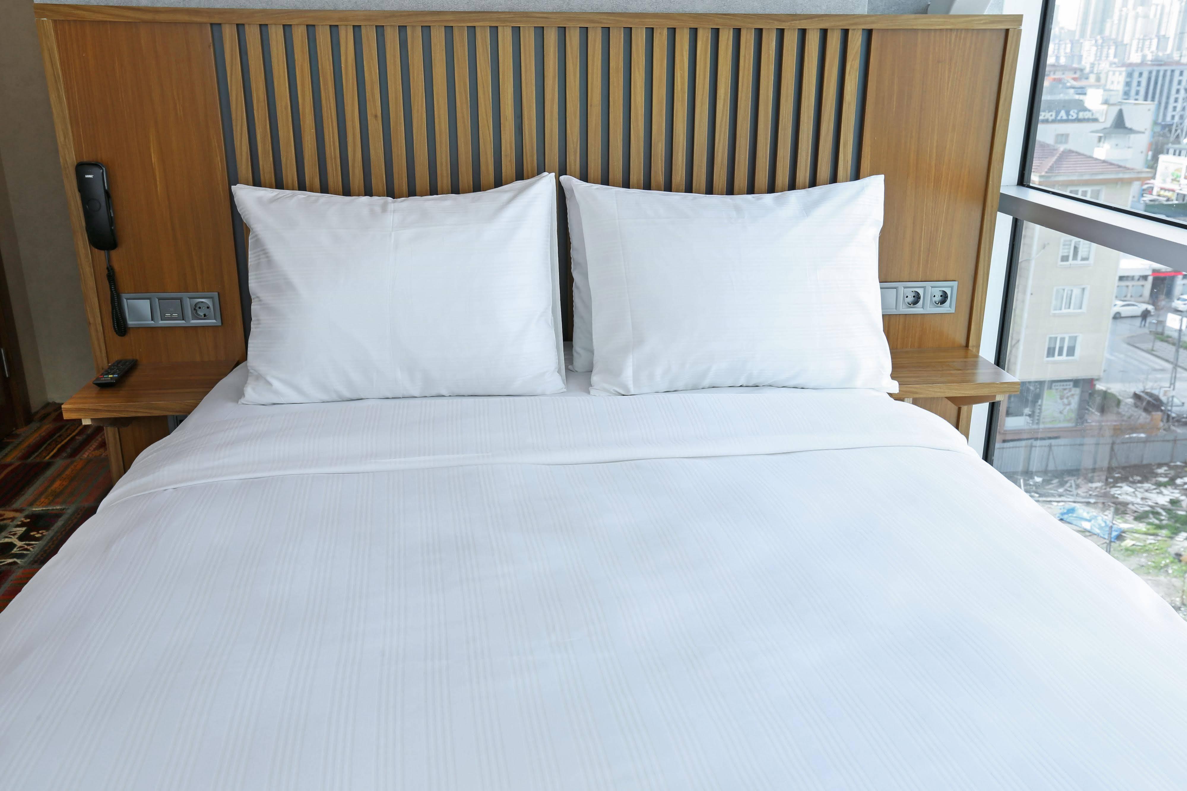 Discovery Hotel Istanbul Exterior photo